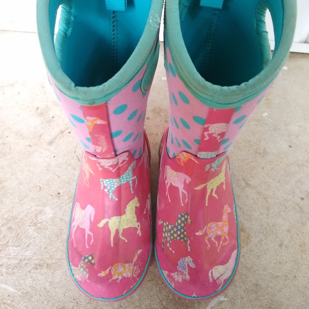 BOGS Children's Boots Size 13